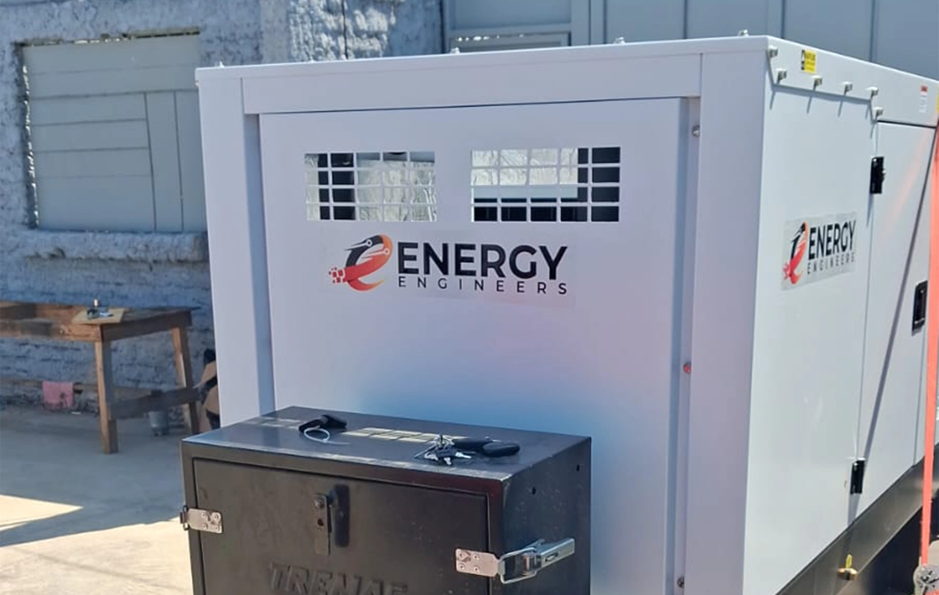 arriendo de generador electrico 3